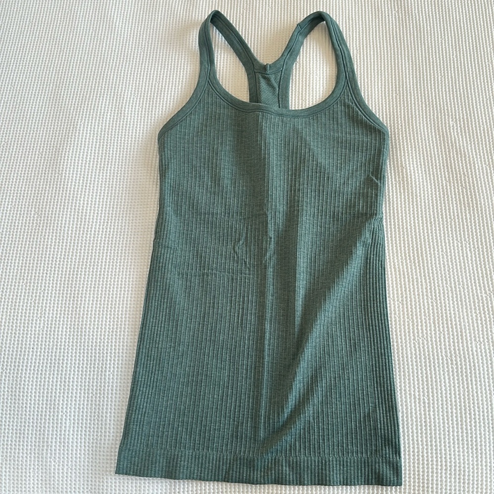 Lululemon Ebb to Street Tank